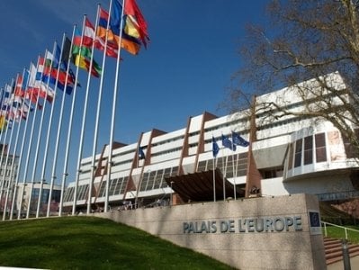 ԵԽԽՎ-ն ցավում է հայ-ադրբեջանական հակամարտության մարդասիրական ողբերգական հետեւանքների համար