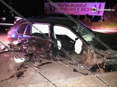 Կոտայքի մարզում 20-ամյա վարորդը BMW X5-ով բախվել է մայթեզրի քարերին, ապա ծառին. կան վիրավորներ