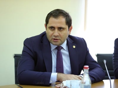 Armenia Deputy PM on current situation on Goris-Kapan road: Authorities didn't have a choice
