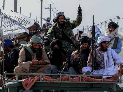 Taliban's ad hoc government holds first session