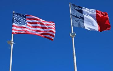 США сожалеют о решении Франции отозвать посла из Вашингтона  для консультаций