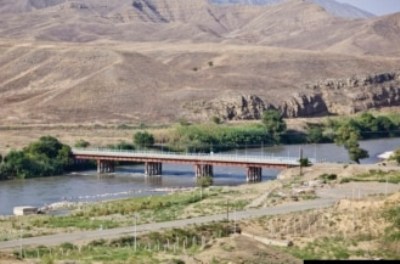 Իրան-Ադրբեջան քարոզչական փոխհրաձգությունը նոր երանգավորում է ստանում. Իրանագետ