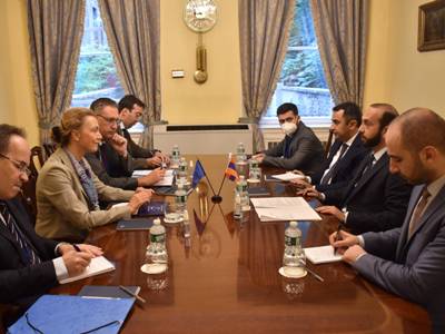 Armenia FM meets with Council of Europe Secretary General