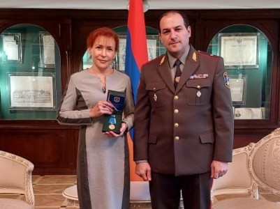 Сына дважды героя Советского Союза, летчика Нельсона Степаняна наградили медалью