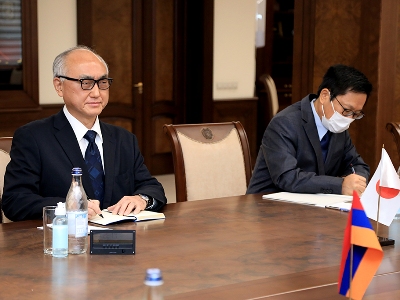 Armenia MOD receives Japan Ambassador