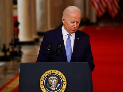 Опрос показал, что только половина американцев одобряет работу Байдена