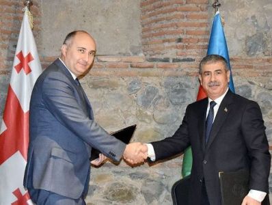 Azerbaijan, Georgia sign defense cooperation plan