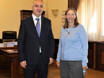 ՀՀ հակակոռուպցիոն կոմիտեի նախագահը ԱՄՆ դեսպանի հետ քննարկել է արդարադատության բարեփոխումները