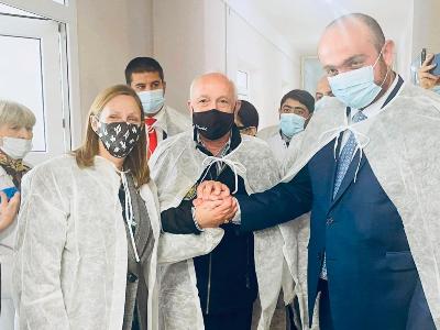US ambassador to Armenia attends unveiling of new x-ray machine donated to Ashtarak city hospital (PHOTOS)
