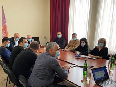 Արցախի ԱԺ «Ազատ հայրենիք - ՔՄԴ» խմբակցության անդամները ԱՀ պետնախարարի հետ քննարկել են ոլորտային հարցեր