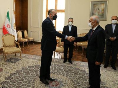 Իրանի ԱԳ նախարարը ընդունել է դիվանագիտական առաքելությունն ավարչտող Արտաշես Թումանյանին