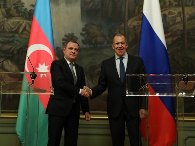 Ռուսաստանի եւ Ադրբեջանի ԱԳ նախարարները քննարկել են Ղարաբաղի վերաբերյալ հայտարարությունների իրագործումը