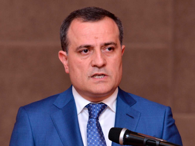 Ադրբեջանցի նախարարը պարզաբանել է՝ ինչու են «պատժվել» իրանցի վարորդները