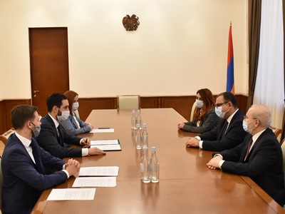 Տիգրան Խաչատրյանը ՌԴ Ֆինանսական գիտահետազոտական ինստիտուտի փորձագետների հետ համագործակցության հեռնկարներն է քննարկել