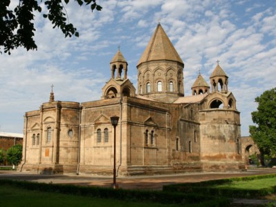 «Խելամիտ որևէ բացատրություն չի ներկայացվել». Գերագույն հոգեւոր խորհրդի հայտարարությունը