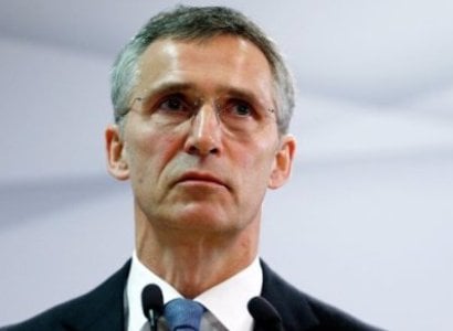 Столтенберг  предложил Польше поддержку альянса в связи с ситуацией на польско-белорусской
