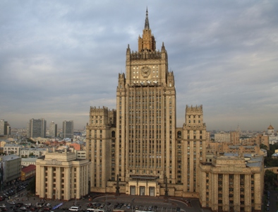 Москва находится в контакте с Ереваном и Баку для перевода ситуации с обострением на границе в мирное русло