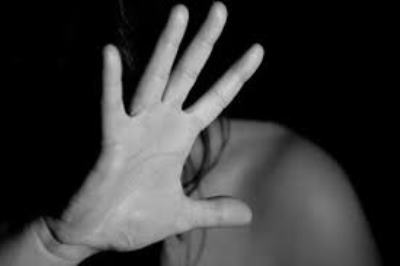 В Индии16-летнюю девушку изнасиловали 400 человек