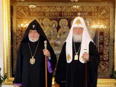 Католикос Всех Армян поздравил Патриарха Московского и всея Руси с юбилеем