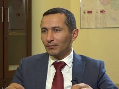 Այլընտրանքային ճանապարհը շատ հեռու է լիարժեք լինելուց, բայց ինտենսիվ աշխատանքներ են գնում. Ռոբերտ Ղուկասյան. hraparak.am