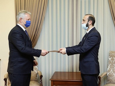 Արարատ Միրզոյանը Գերմանիայի դեսպանին ներկայացրել է Ադրբեջանի ագրեսիայի հետևանքով ստեղծված իրավիճակը