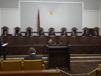 Պարտադիր պատվաստումների եւ թեստավորումների հրամանի սահմանադրականության հարցի քննությունը ՍԴ-ն կշարունակվի վաղը