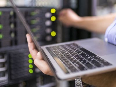 В Калифорнийском университете предположили, что может вызвать «интернет-апокалипсис»