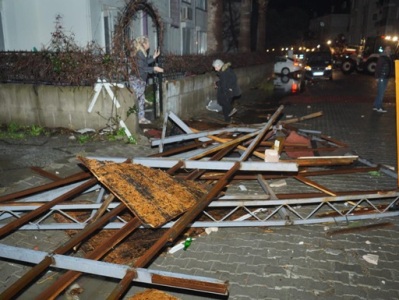 6 people killed in Turkish storms