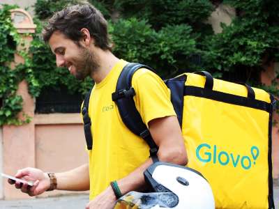 Glovo - служба доставки  по запросу начала свою деятельность в Ереване