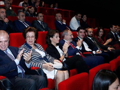 Հարցերին փախչող կառավարություն ունենք. Աղվան Վարդանյան
