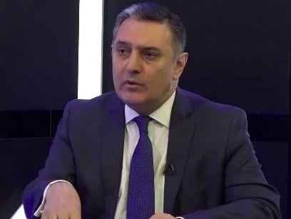 Глава Правительства Армении уволил начальника отдела внешних связей аппарата премьер-министра