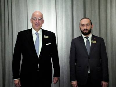 Armenia, Greece FMs discuss need for returning all Armenian captives in Azerbaijan