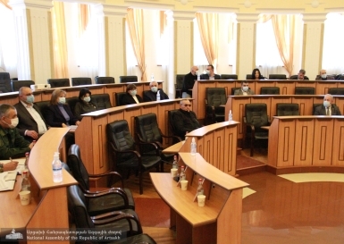 Կայացել է Արցախի ԱԺ պաշտպանության, անվտանգության հարցերի ու ֆինանսաբյուջետային հարցերի մշտական հանձնաժողովների նիստը