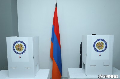 Armenia local elections: Lack of alternative, record low voter turnout ensure ruling party’s win in Armavir
