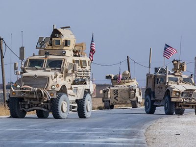 В Сирии автоколонна ВС США подверглась нападению