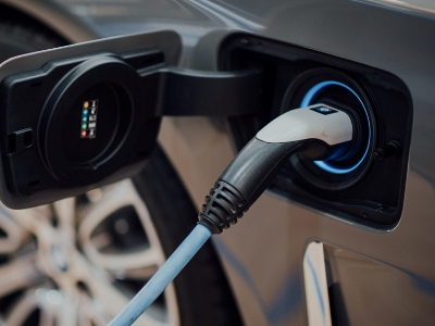 BMW-ն ծրագրում է մինչեւ 2025 թվականն ավելացնել ամբողջովին էլեկտրական մեքենաների վաճառքը