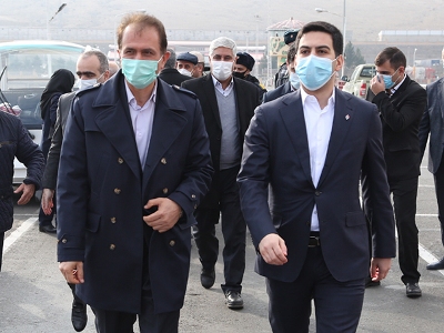 Armenia revenue committee chief meets Iran customs service head at Meghri border checkpoint