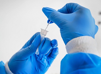 В Латвии подтвердили первые два случая «омикрона»