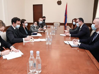 Ֆինանսների նախարարն ընդունել է Ֆրանսիայի դեսպանին և Զարգացման ֆրանսիական գործակալության տարածաշրջանային ղեկավարին