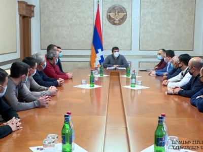 Արայիկ Հարությունյանն ընդունել է Արցախի ֆուտբոլային լիգայի անդամ ակումբների ներկայացուցիչներին
