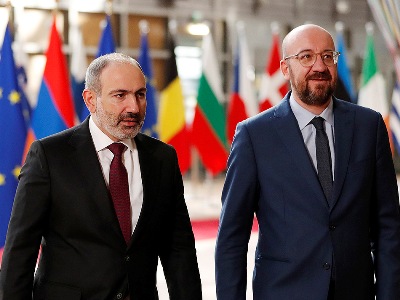 Փաշինյանը Բրյուսելում հանդիպել է Եվրոպական խորհրդի ղեկավարի հետ