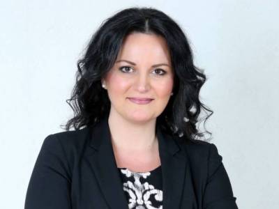 Anna Astvatsaturian Turcotte elected Westbrook City Council president