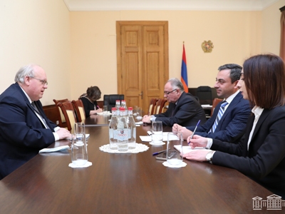 Armenia Parliament Deputy Speaker discusses return of POWs, Artsakh status with Poland Ambassador