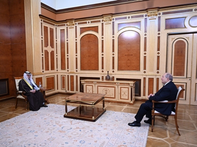 Armenia’s Sarkissian, Kuwait diplomat confer on regional issues