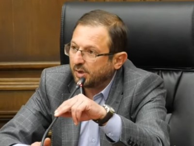 Депутат от блока «Армения»: Секретарь Совбеза Армении лжет
