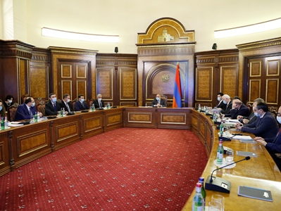 Премьер-министр Армении: Цифровые процессы должны иметь для людей ежедневное практическое значение