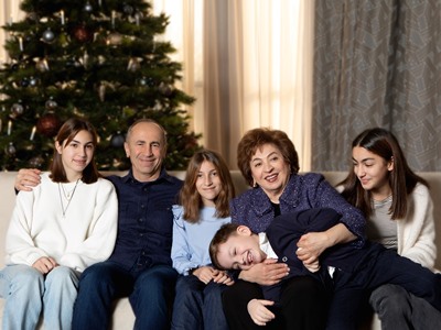 Robert Kocharyan shares new photos on his Facebook (PHOTOS)
