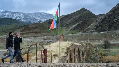 Azerbaijan soldier wounded after stepping on land mine in Artsakh’s Karvachar