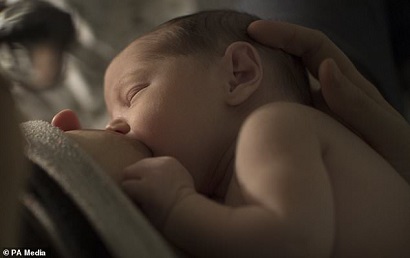 England, Wales to make taking pictures of breastfeeding mothers in public illegal