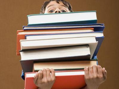 Государство бесплатно предоставит учебники для школьников начальных классов негосударственных школ